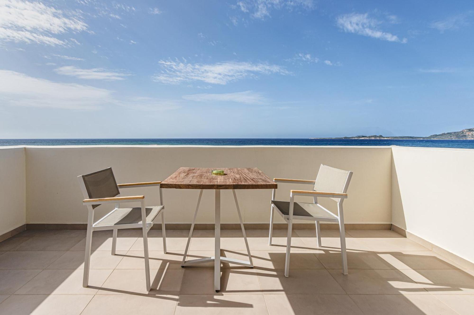 Callisto Seaside Homes & Suites Marathopoli Exterior photo