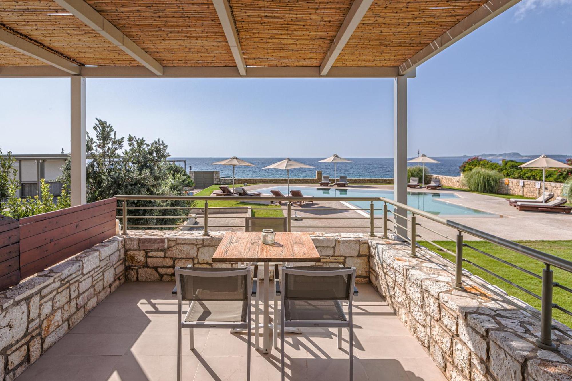 Callisto Seaside Homes & Suites Marathopoli Exterior photo
