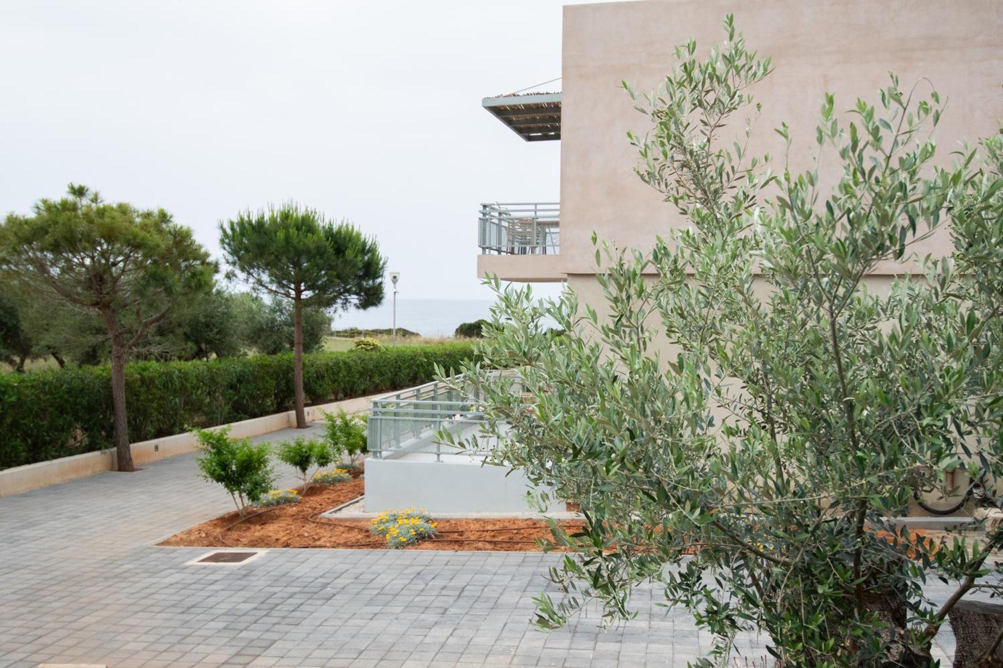 Callisto Seaside Homes & Suites Marathopoli Exterior photo